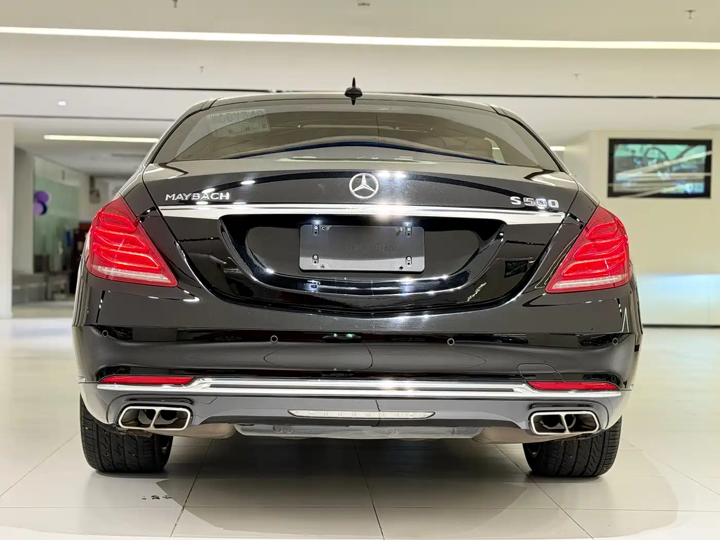 Mercedes-Benz Maybach S-Class 2015 S 500 4MATIC фото 14