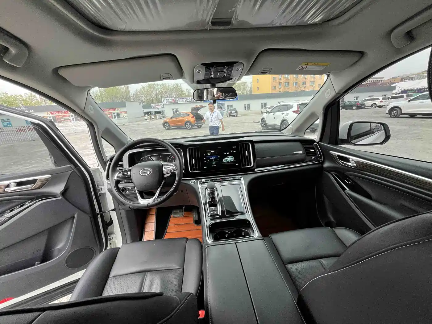 GAC Trumpchi Trumpchi M8 2021 Leading Show Series 390T Premium Edition фото 5