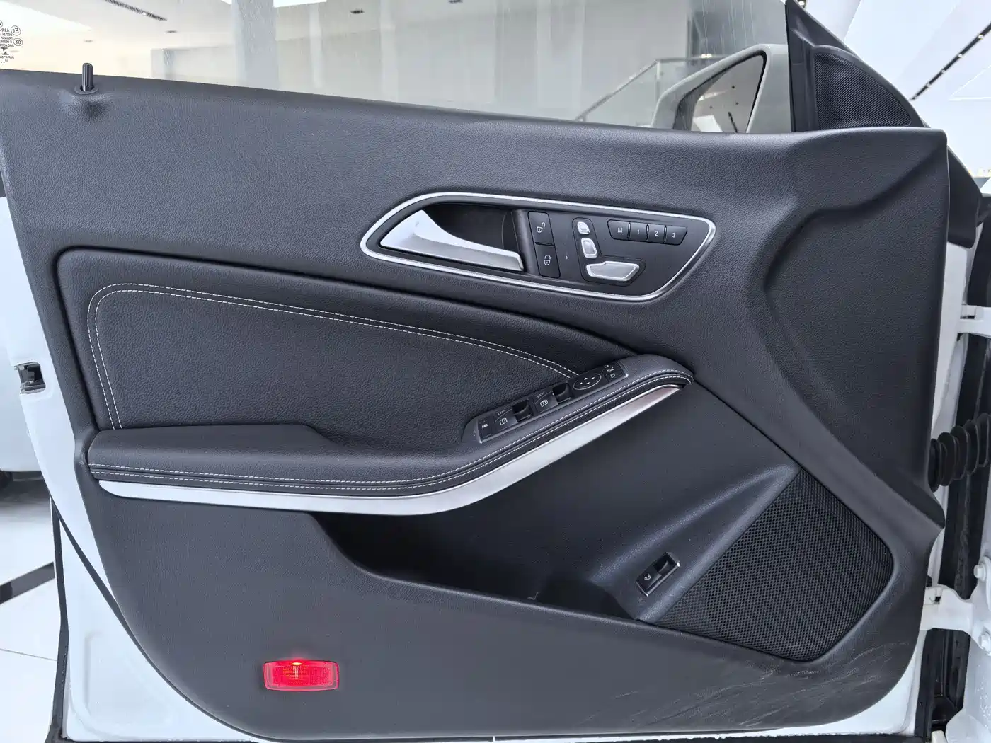 Mercedes-Benz CLA (Import) 2018 CLA 200 Fashion Edition фото 10