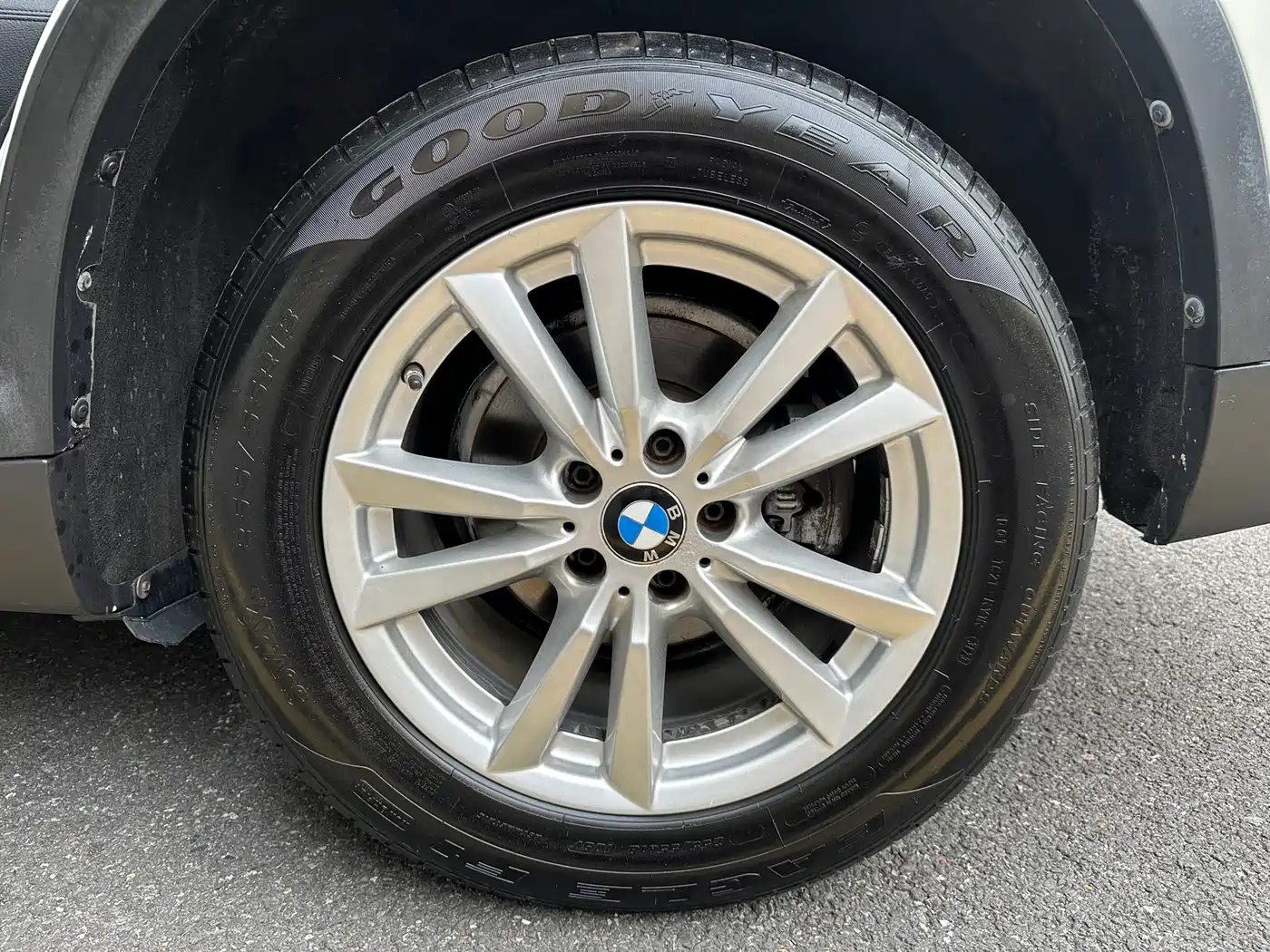 BMW X5 (Import) 2018 xDrive35i Elegant Model фото 14