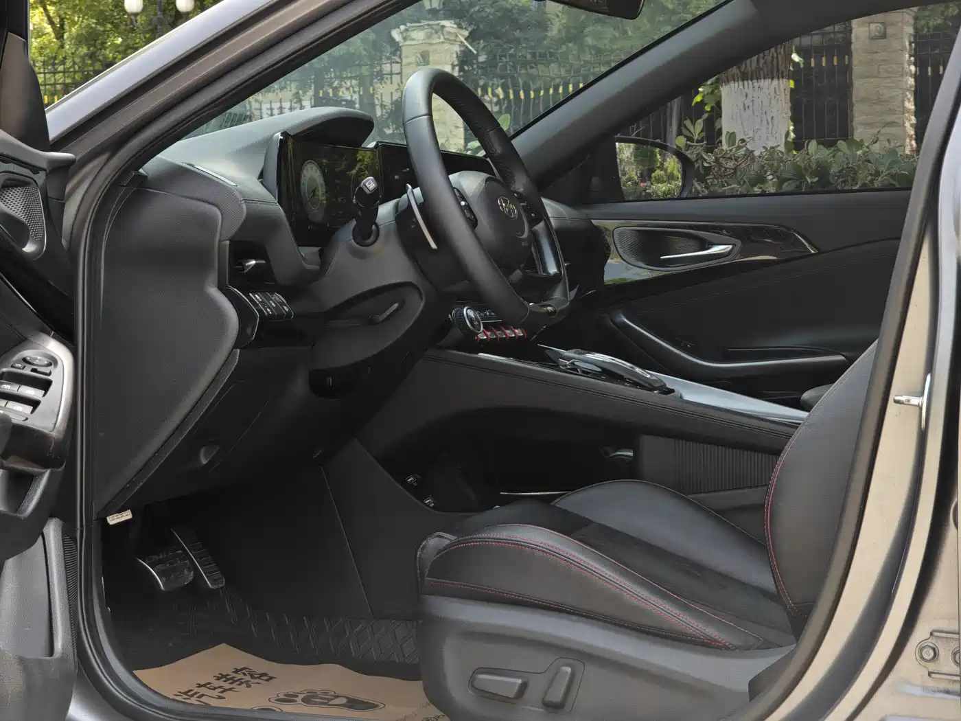 Hyundai Fista 2023 270T N Line DLX Luxury Edition фото 10