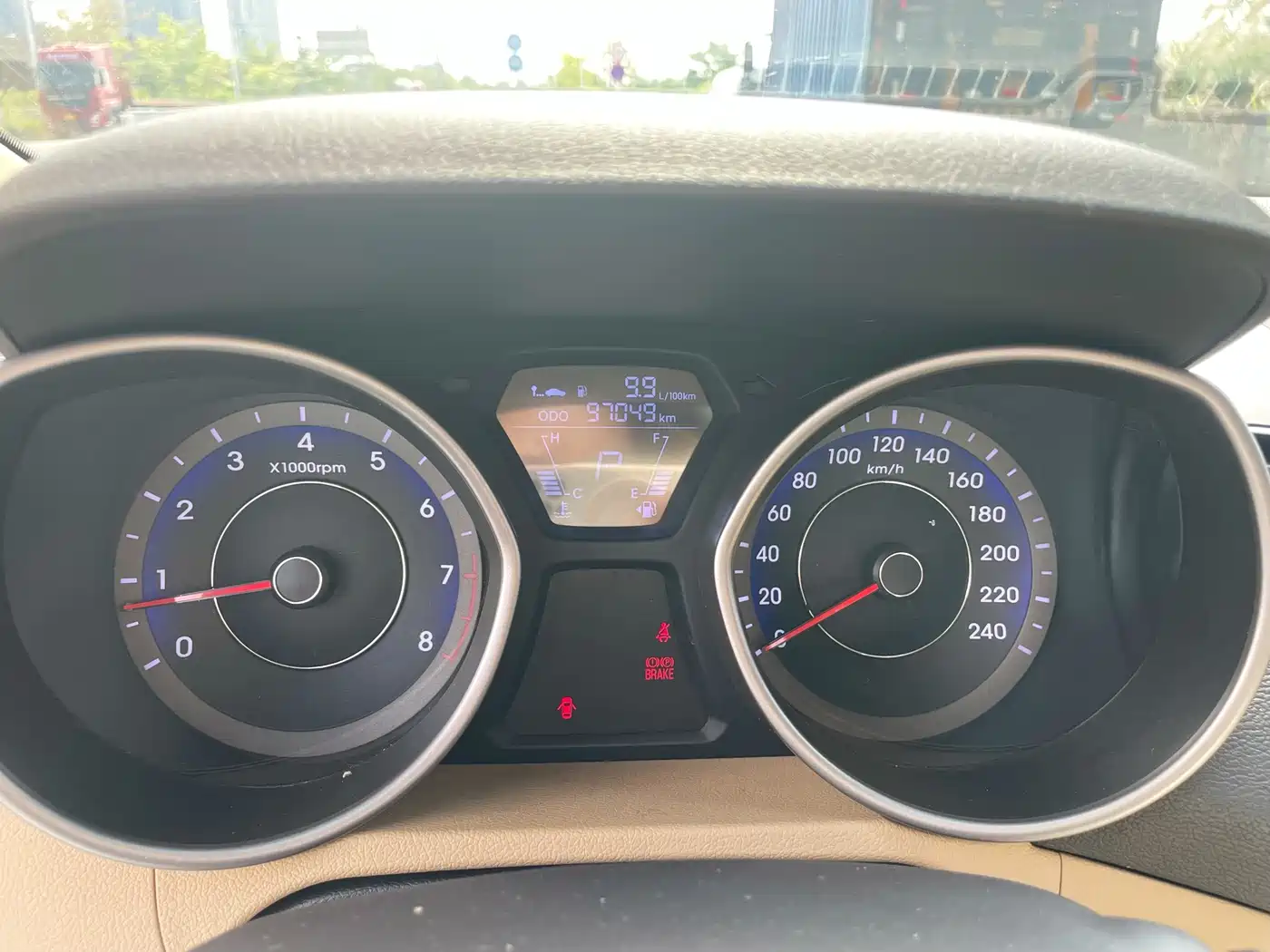 Hyundai Langdong 2012 1.6L Automatic Fashion фото 15