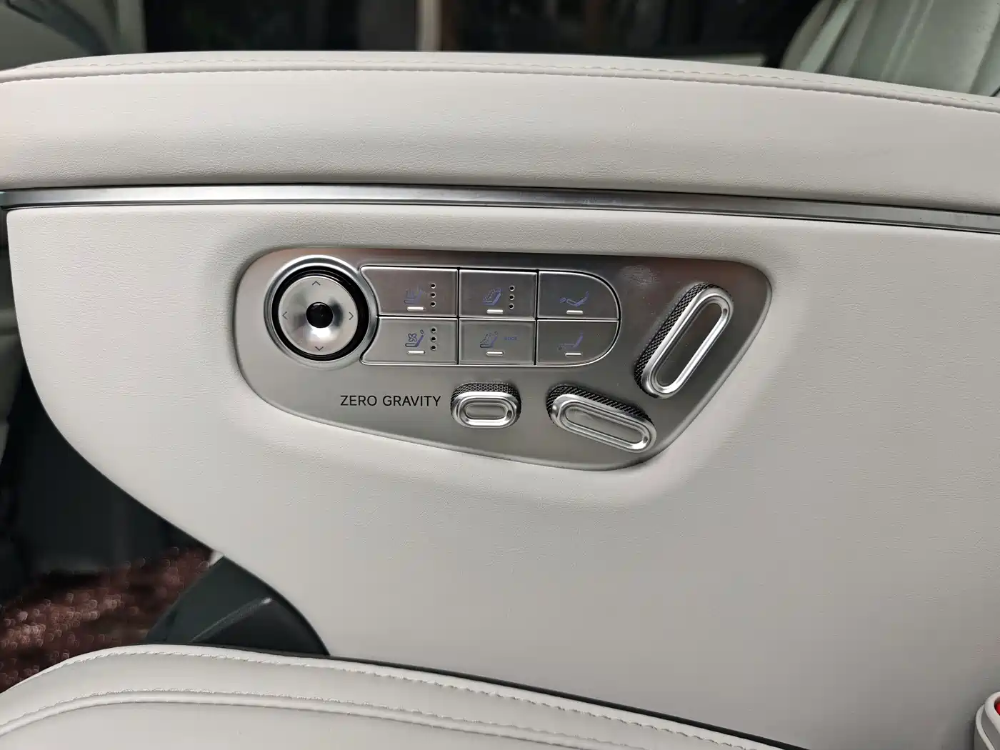 XPeng X9 2026 2025 Extended Range Edition