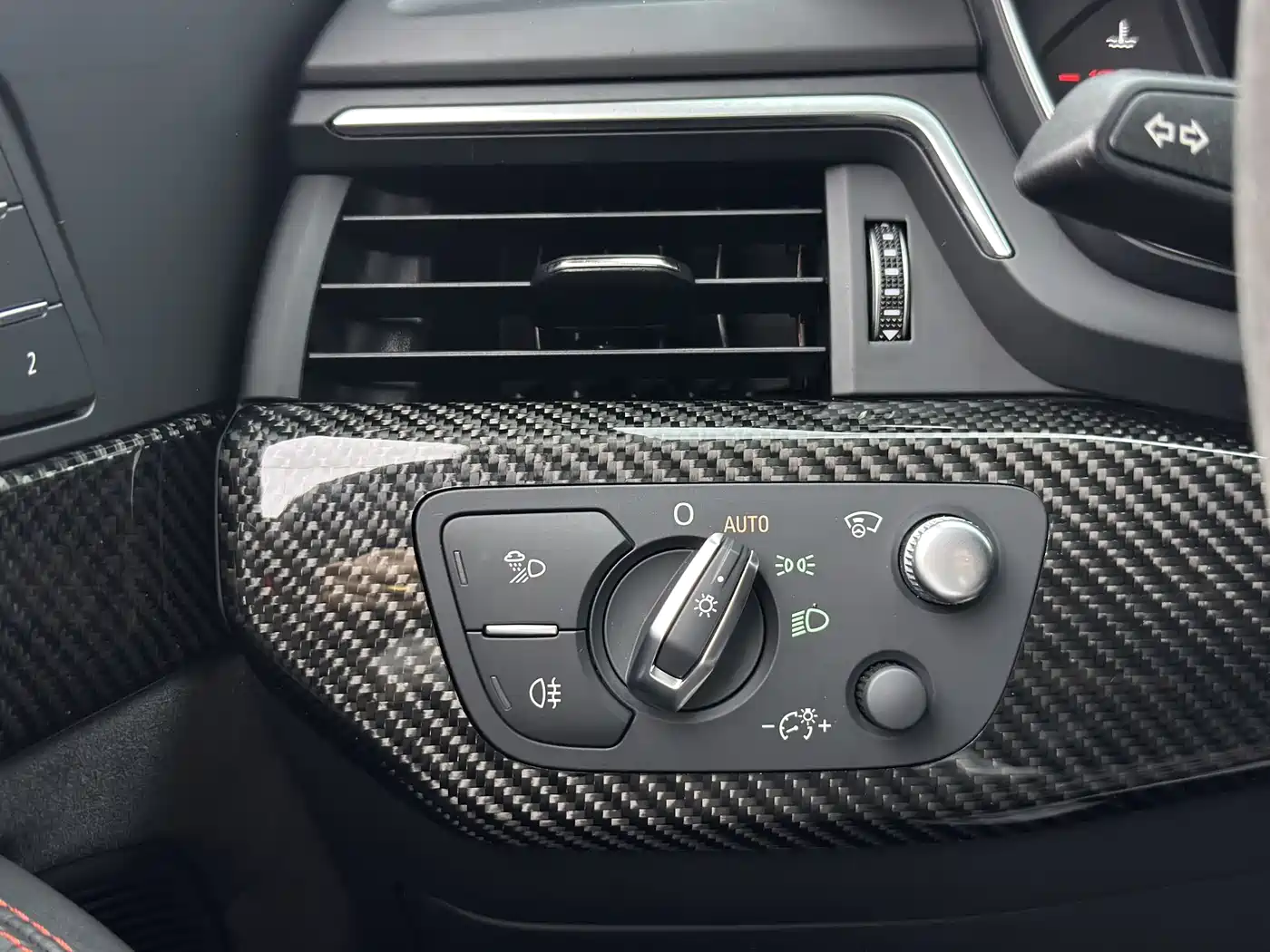 Audi RS 4 2019 RS 4 2.9T Avant фото 13