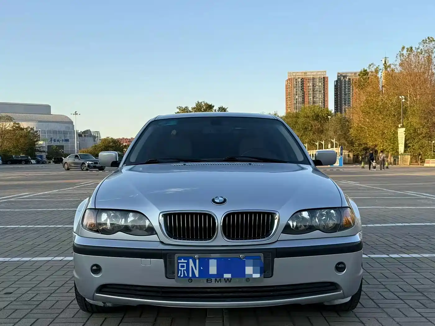 BMW 3 Series 2005 2004 325i