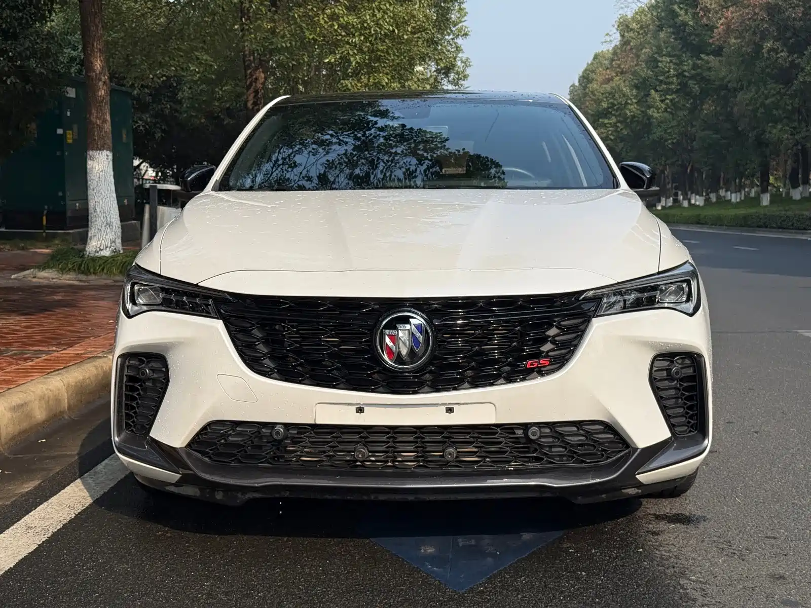 Фото 2 - Buick Verano
