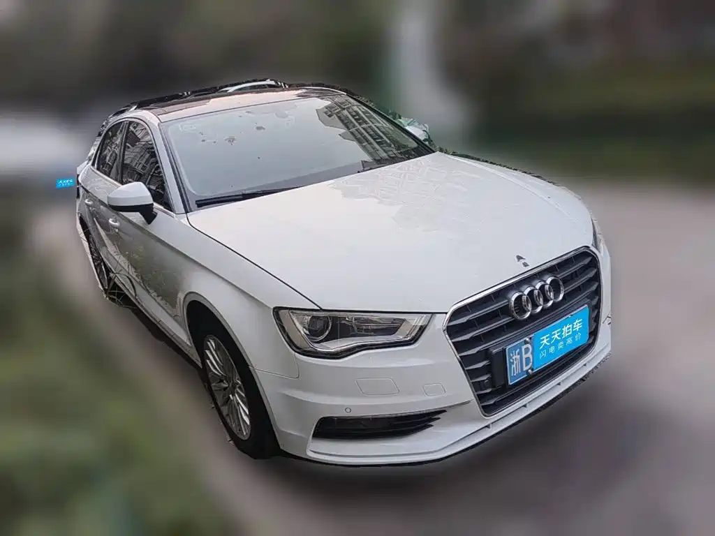 Photo 3 - Audi A3