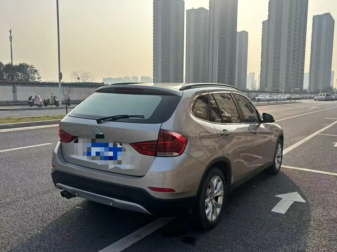 BMW X1 2014 sDrive18i Fashion Edition фото 8