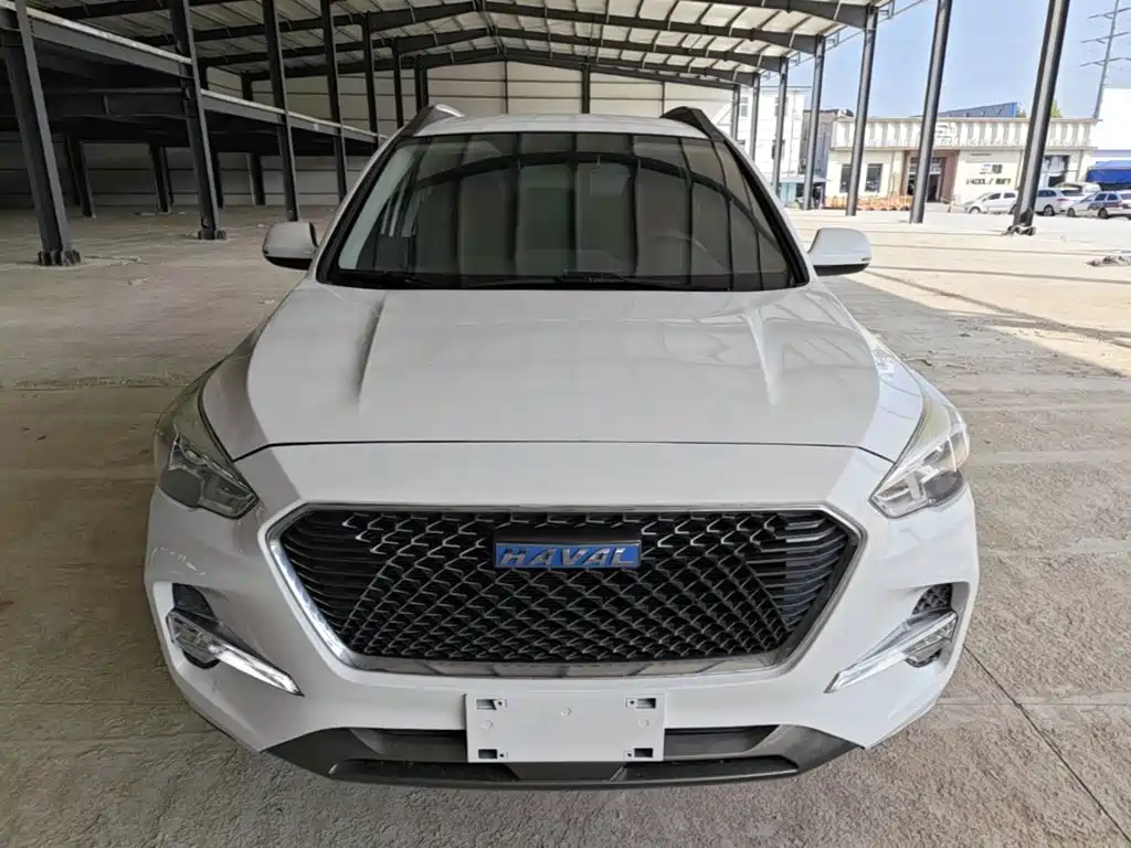 Photo 3 - Haval M6
