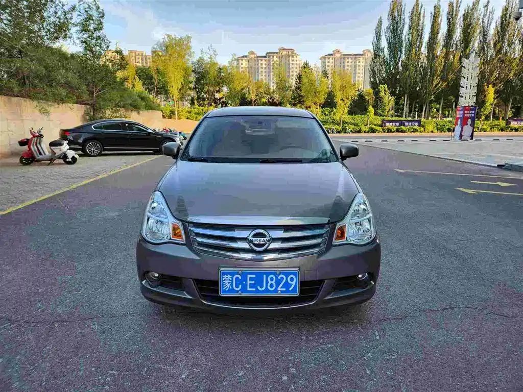Nissan Sylphy 2010 2009 1.6XL Manual Luxury Sunroof Edition