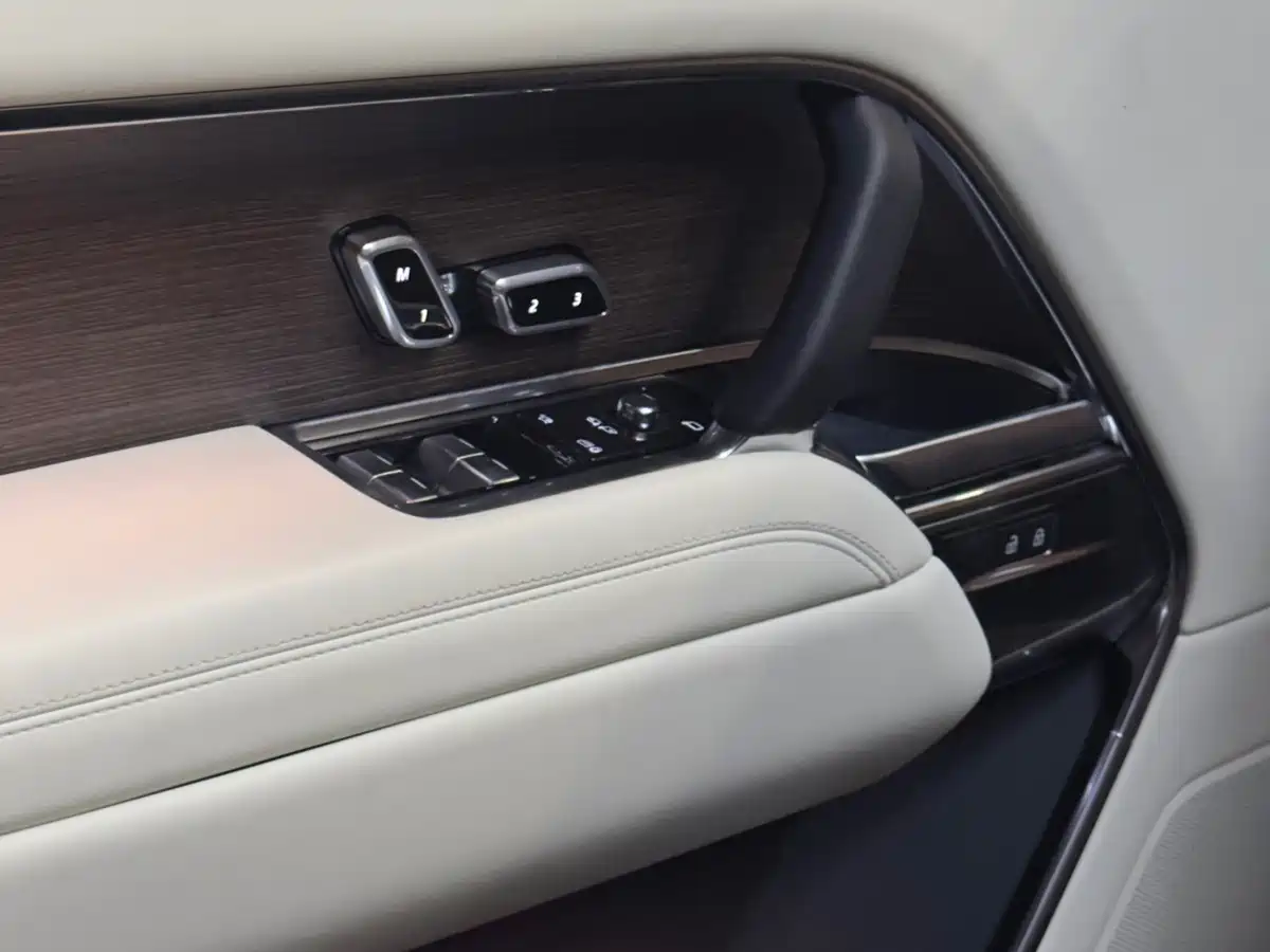 Фото 6 - Land Rover Range Rover