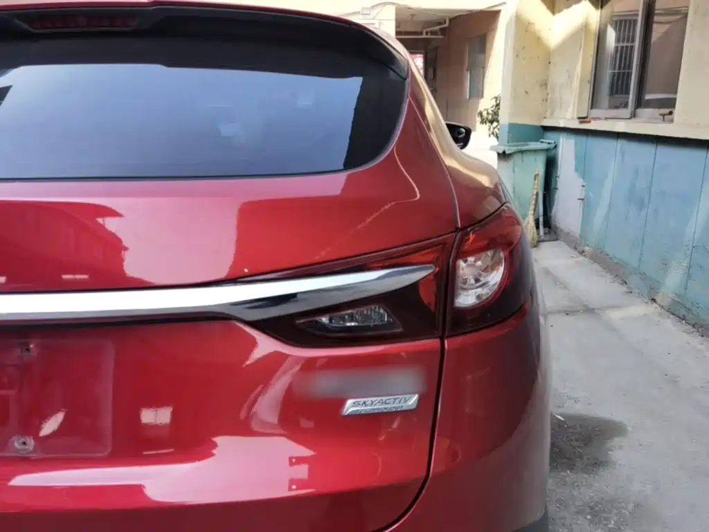 Фото 8 - Mazda CX-4