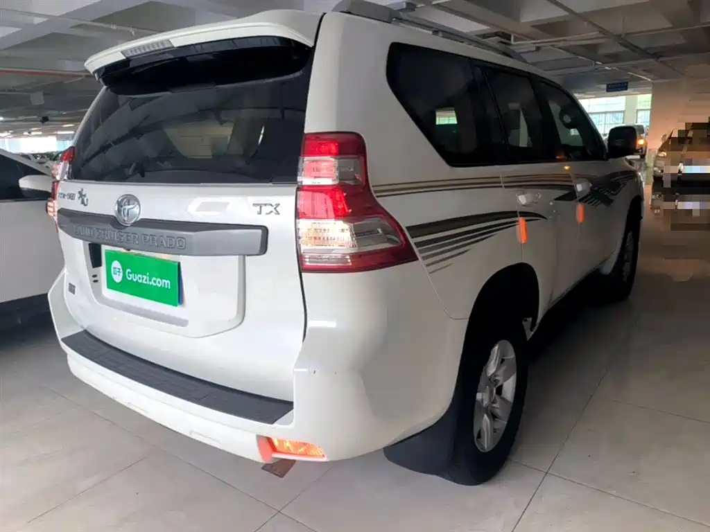 Toyota Prado 2015 2.7L Automatic Luxury фото 7