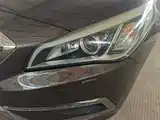 Photo 24 - Hyundai Sonata