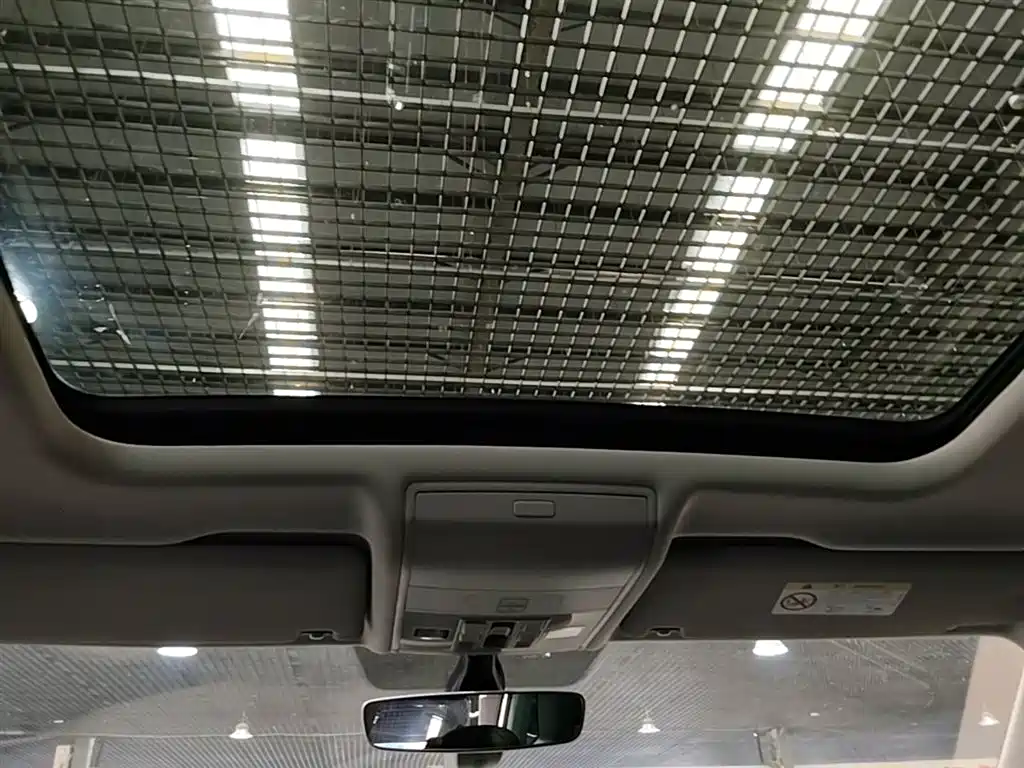 VOLKSWAGEN TIGUAN L NEW ENERGY