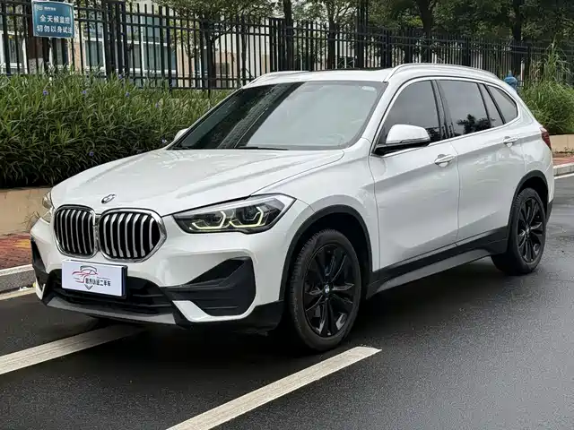 BMW X1 Рестайлинг, sDrive20Li, Стиль
