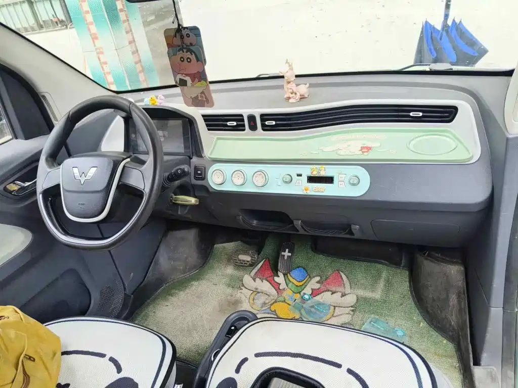 صورة 12 - Wuling Motors Hongguang MINIEV