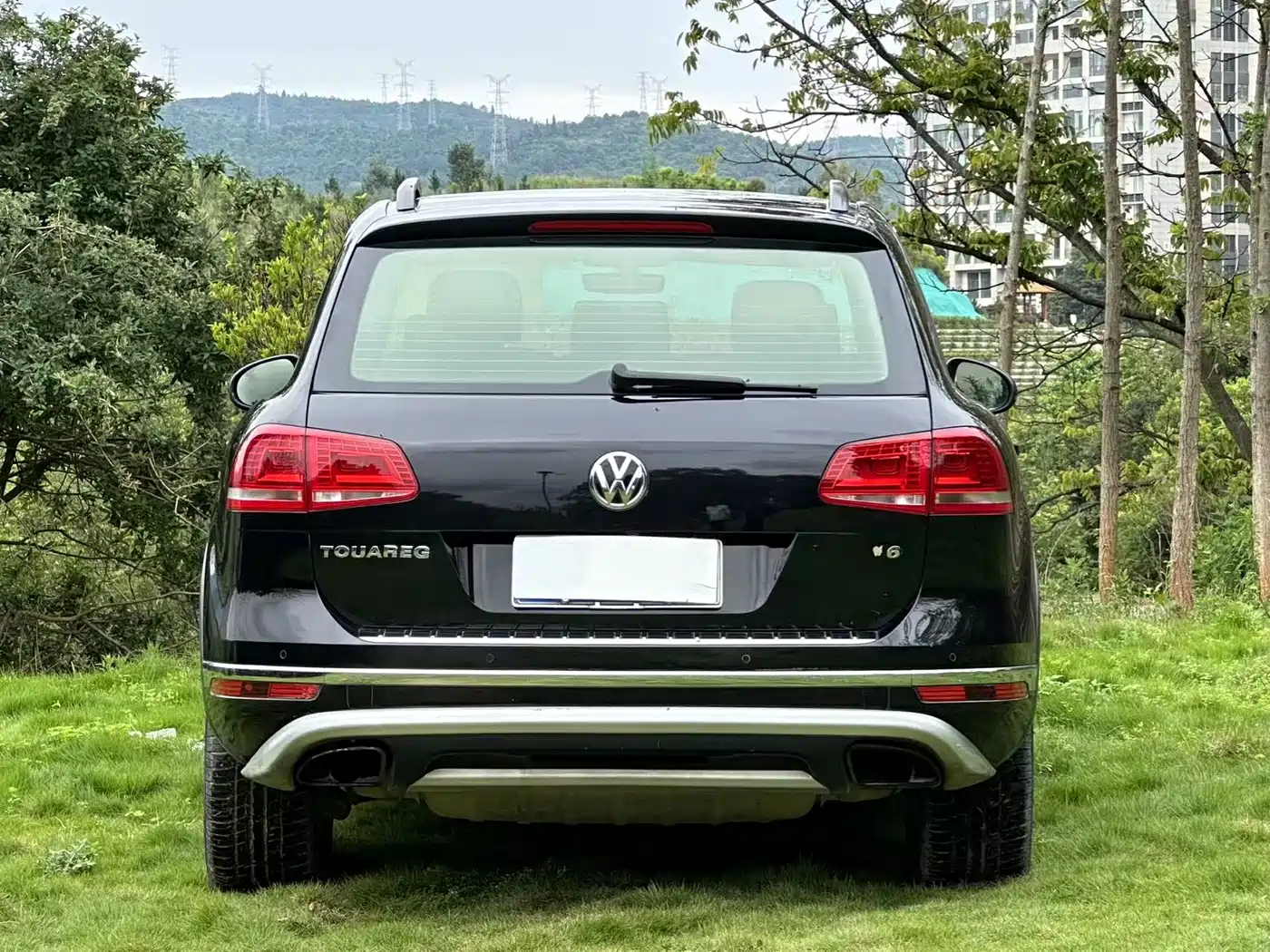 VOLKSWAGEN TOUAREG