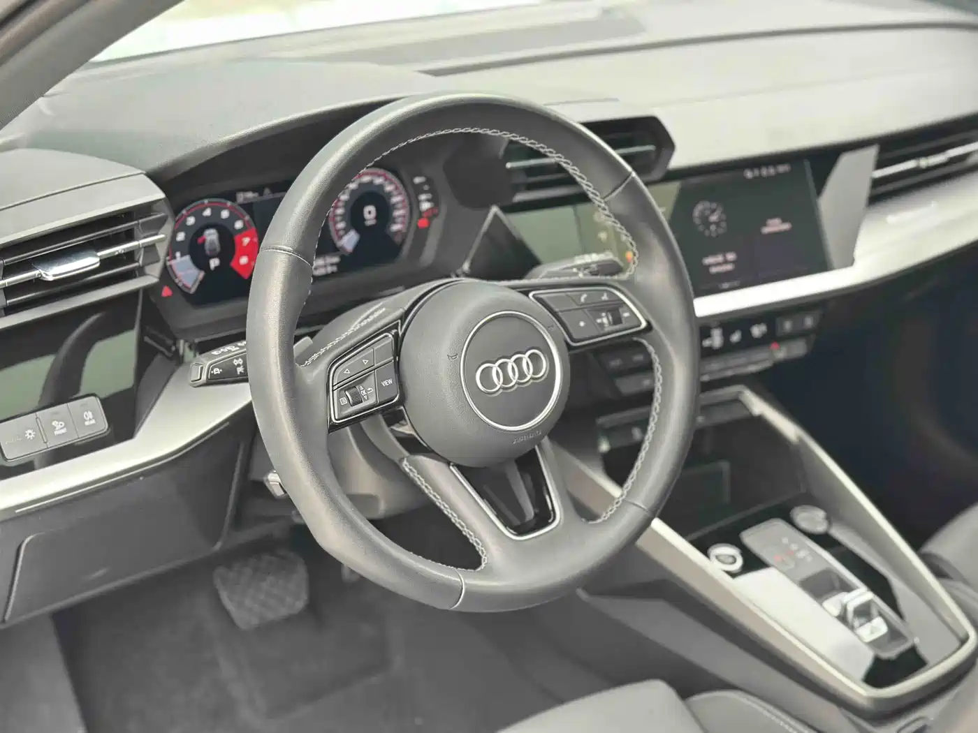 Audi A3 2023 Facelift Sportback 35 TFSI Fashion Sport фото 18