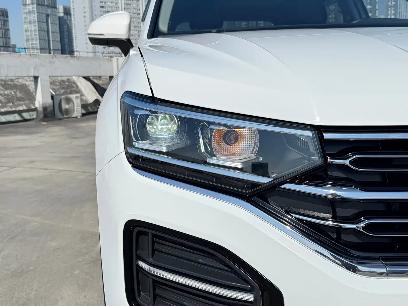 Volkswagen Tayron 2022 330TSI 2WD Luxury Smart Connect Plus фото 17