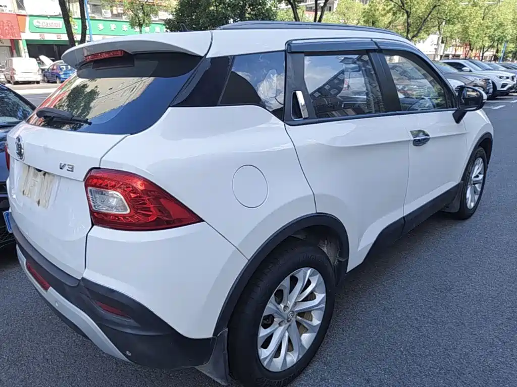Zhonghua V3 2017 2016 1.5L Automatic Smart