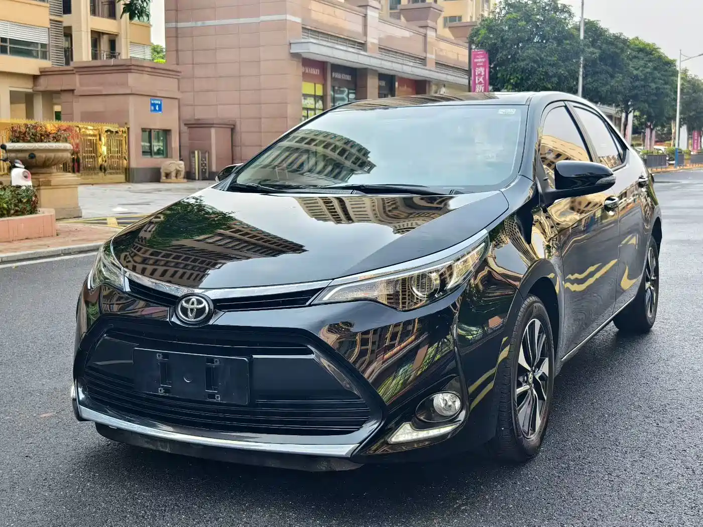 Toyota Levin 2018 185T CVT Premium Edition China V фото 10