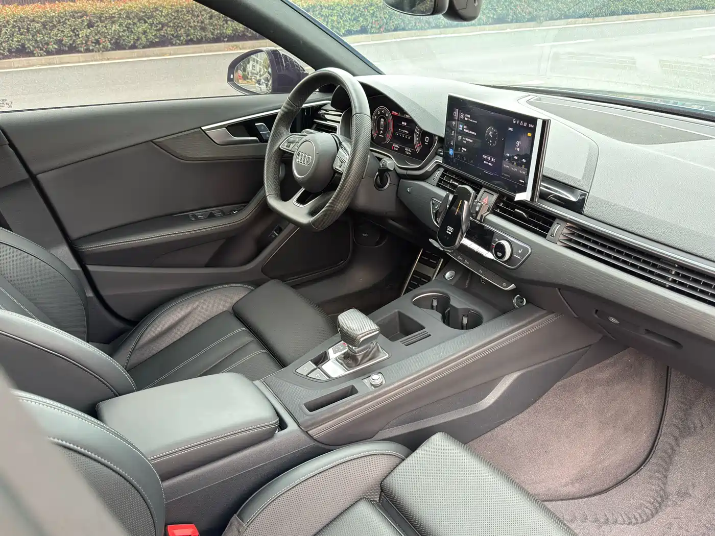 Audi A4L 2024 40 TFSI Luxury Dynamic фото 12