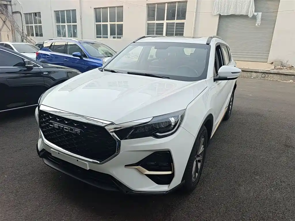 Jetour X70 2025 1.5T DCT Beyond PRO 5-seater