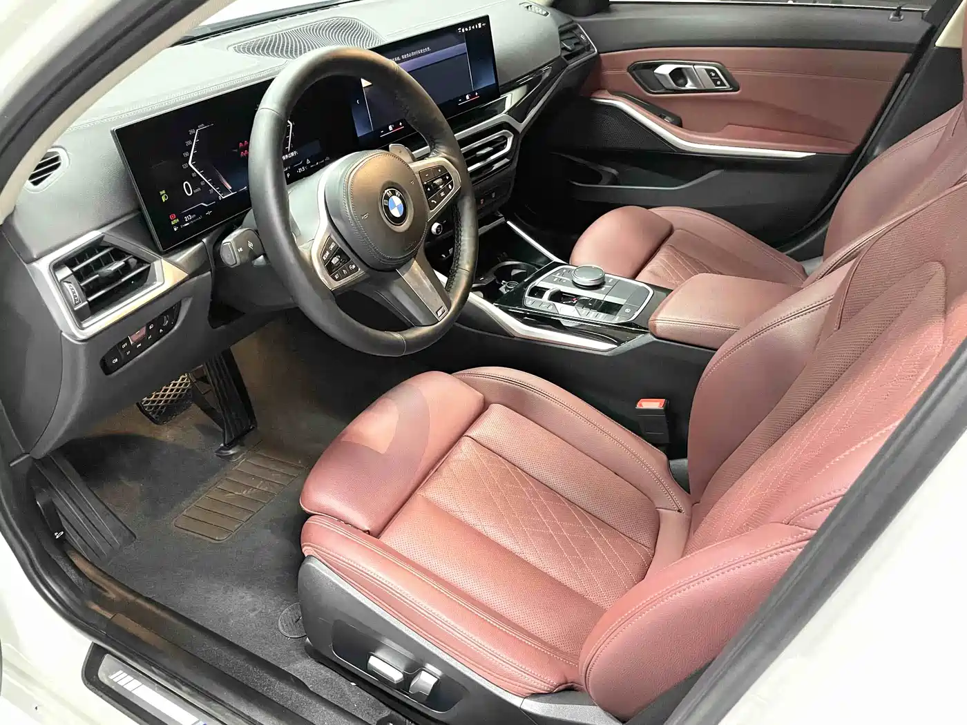 BMW 3 Series 2023 320Li M Sport Package фото 4