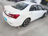 Photo 5 - BYD Qin New Energy