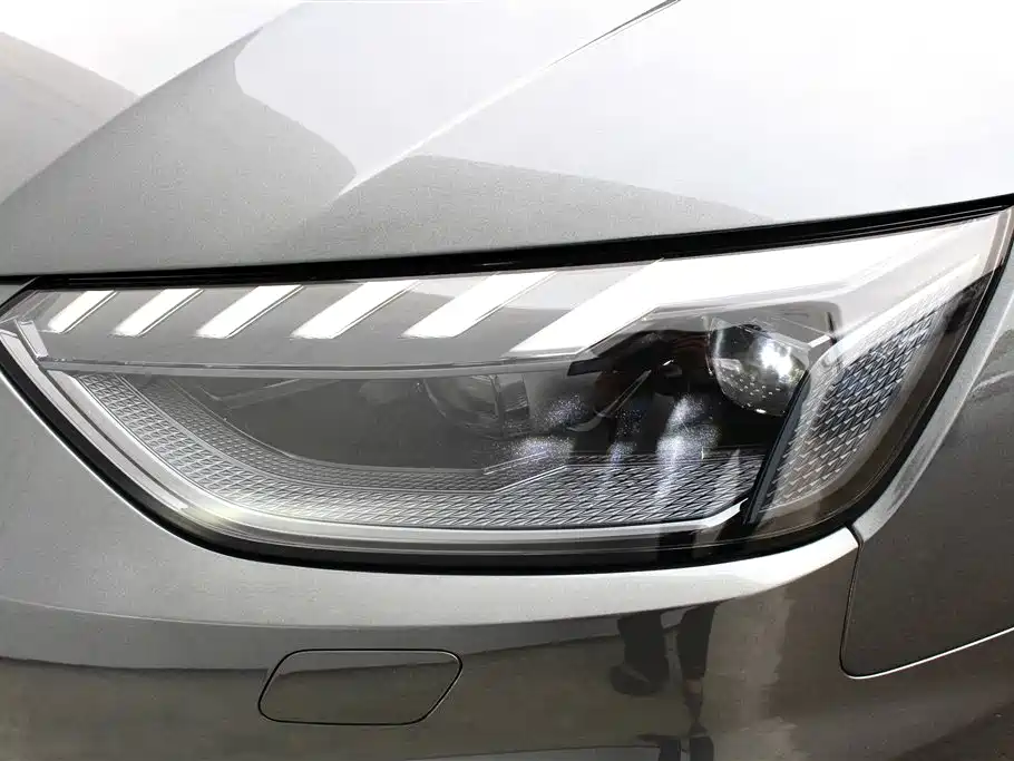 Audi A4L 2024 40 TFSI quattro RS Kit Speed Edition фото 8