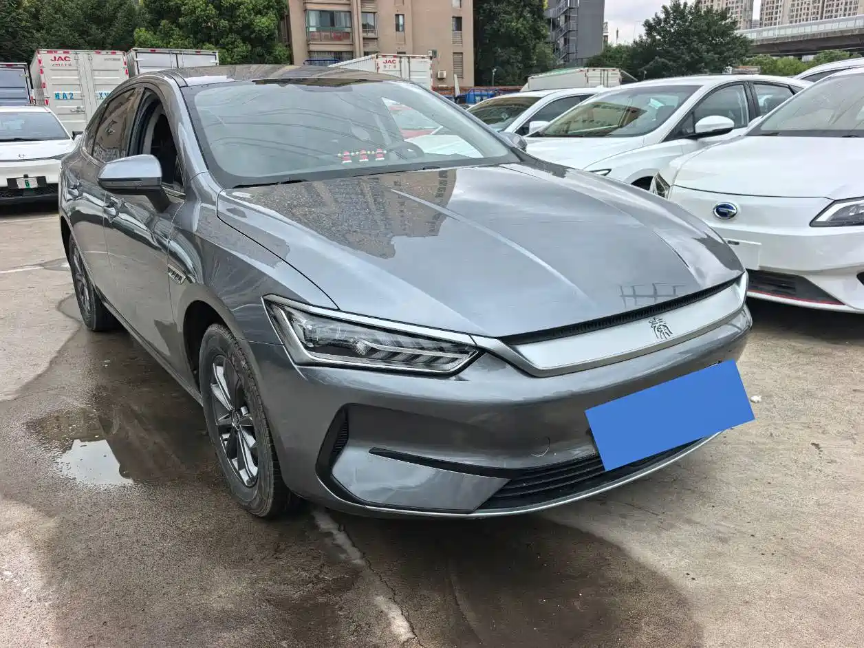 Фото 3 - BYD Qin PLUS