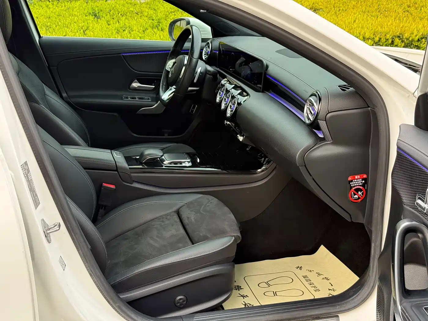 Mercedes-Benz A-Class 2020 A 200 L Sport Sedan фото 15