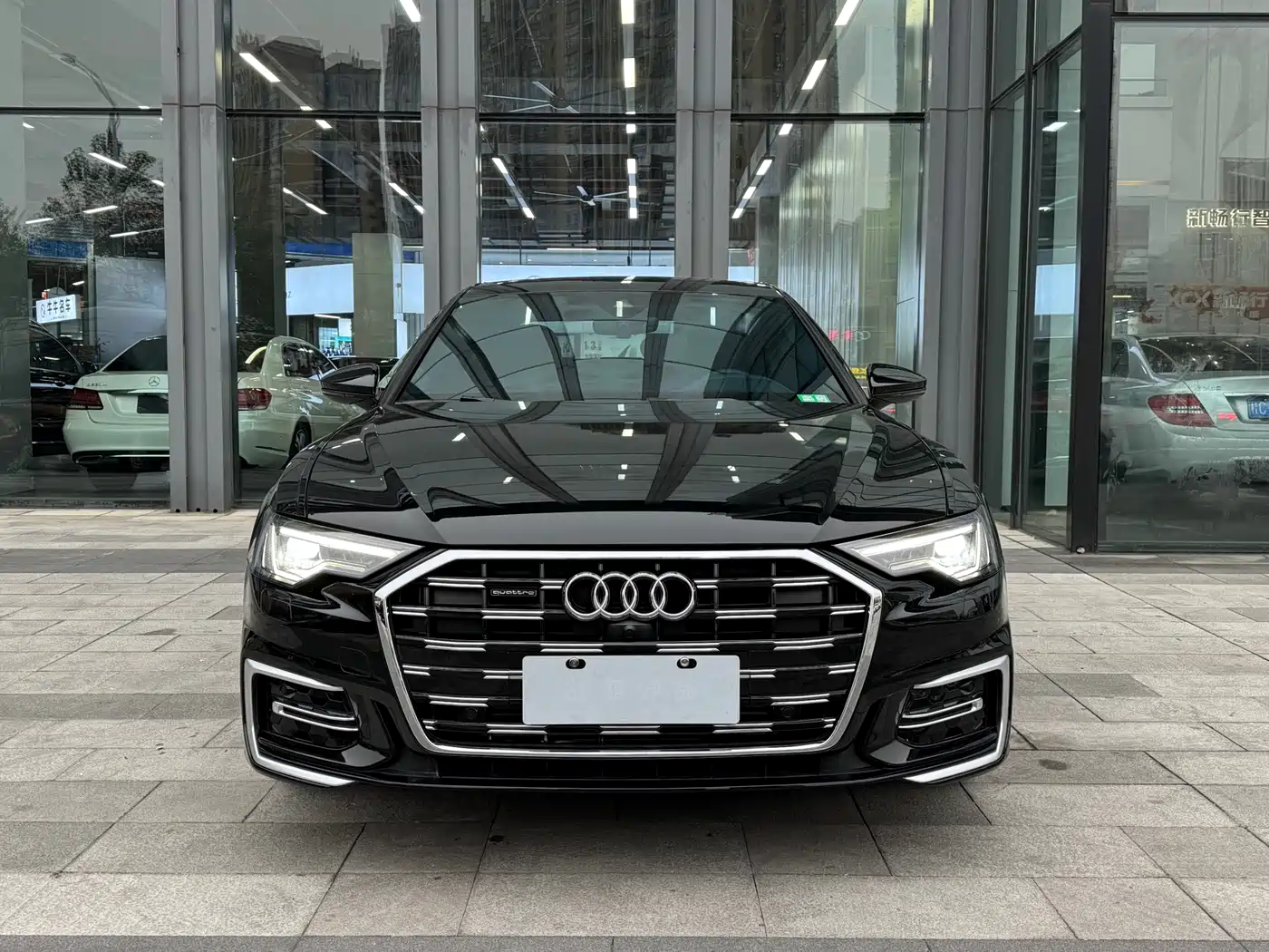 Audi A6L 2024 45 TFSI quattro Premium Dynamic фото 2