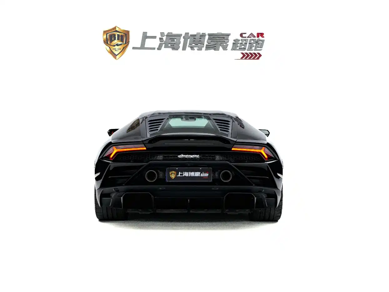 LAMBORGHINI HURACÁN
