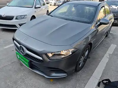 Mercedes-Benz A