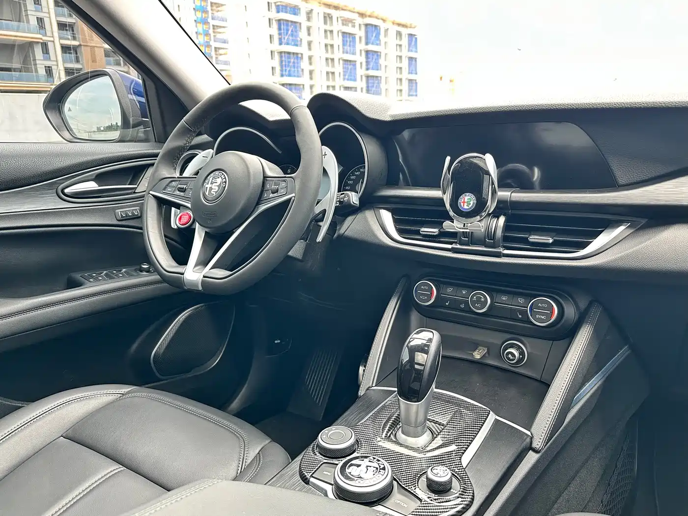 Alfa Romeo Stelvio 2018 2017 2.0T 280HP Luxury