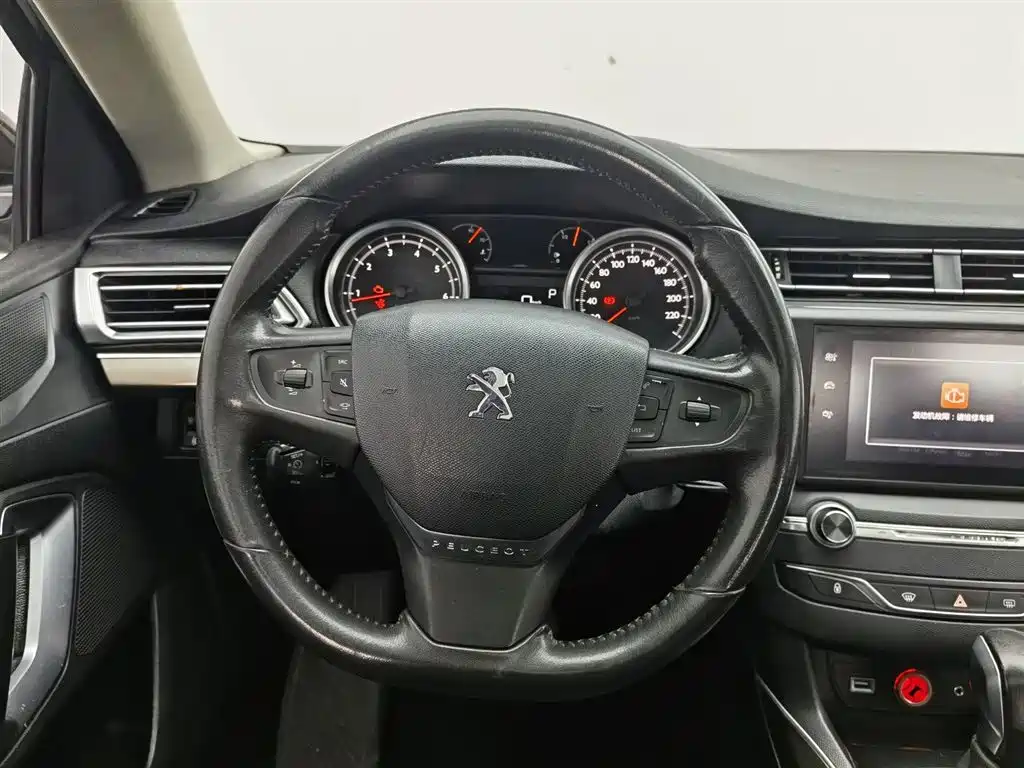 Peugeot 408 2014 1.8L Automatic Luxury Edition фото 11