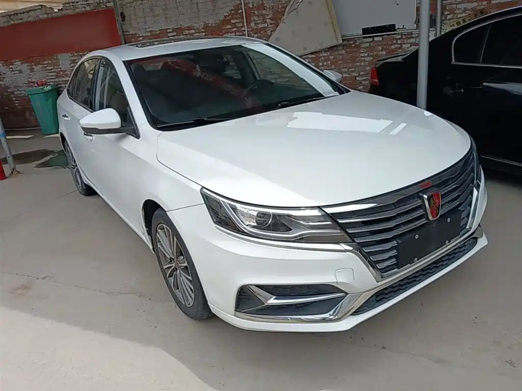 Roewe i6 2021 2020 PLUS 1.6L CVT 4G Connected Glory Flagship Edition