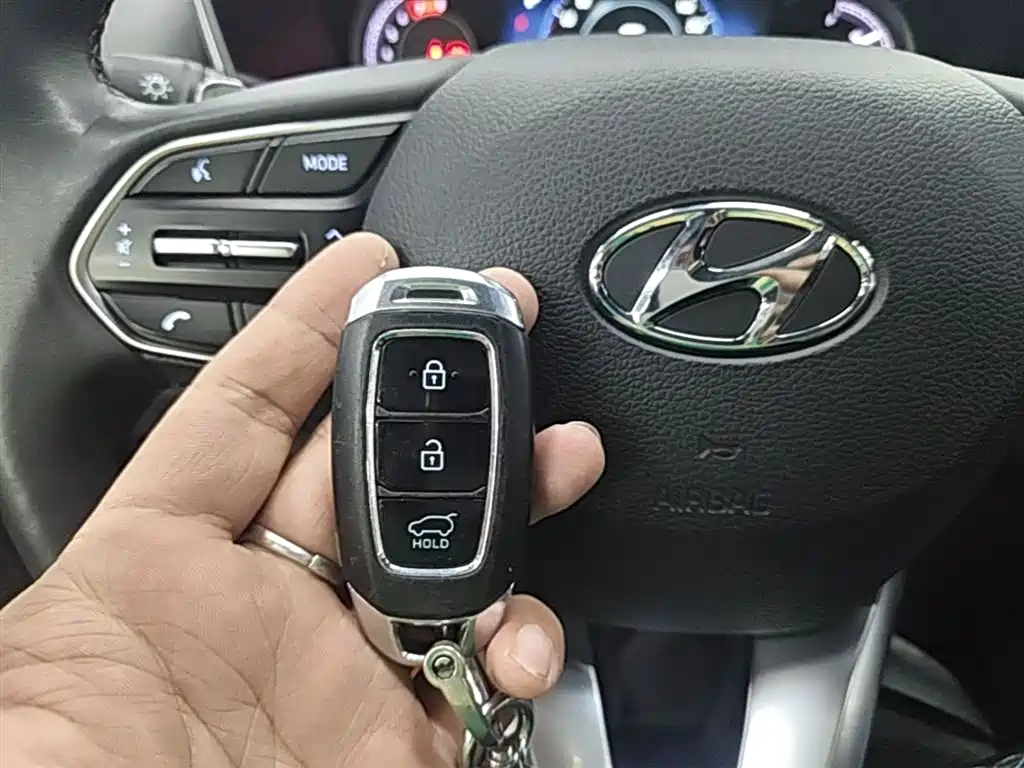 Hyundai Santa Fe 2019 380 TGDi TOP Auto 2WD Flagship Edition China VI фото 9