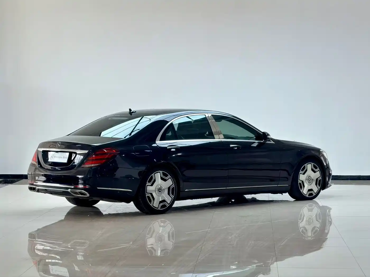 Mercedes-Benz S-Class 2016 S 320 L Luxury фото 3