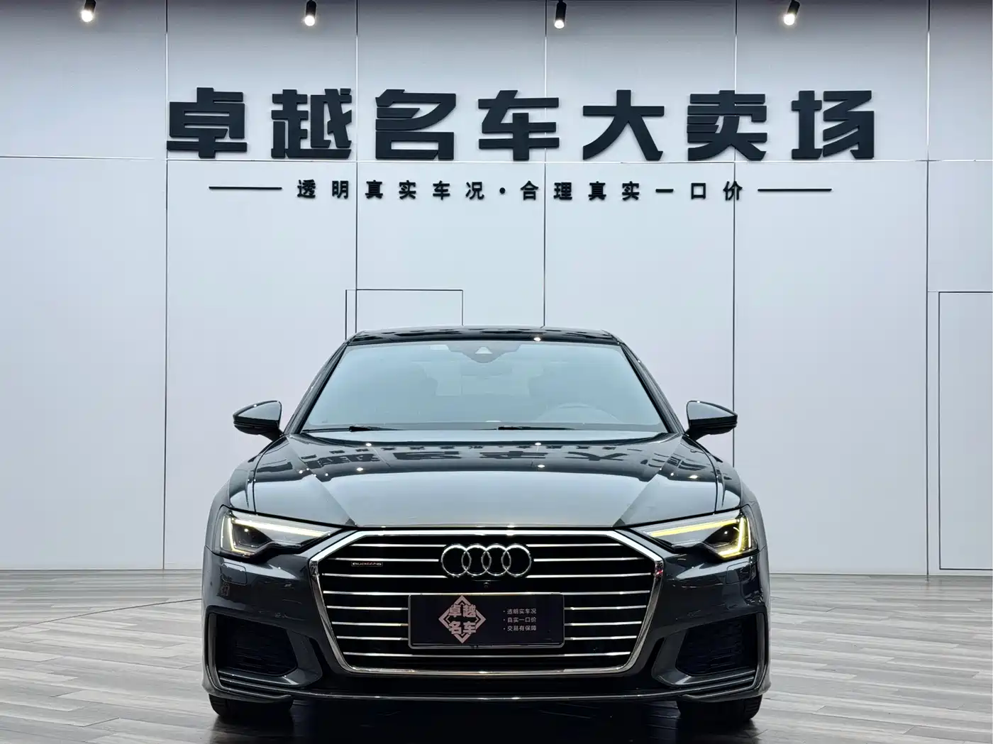 Audi A6L 2019 45 TFSI quattro Exclusive Dynamic фото 2