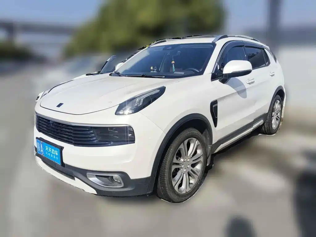 Lynk & Co 01 2019 — пригон из Китая