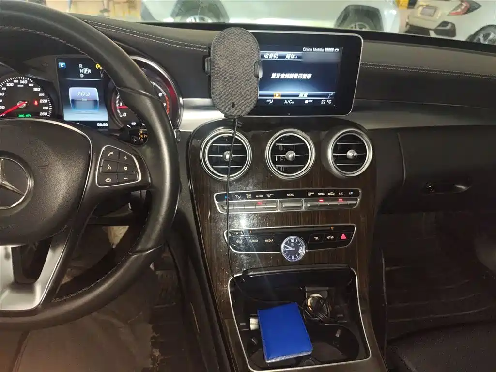 Mercedes-Benz C-Class 2015 C 180 L фото 7