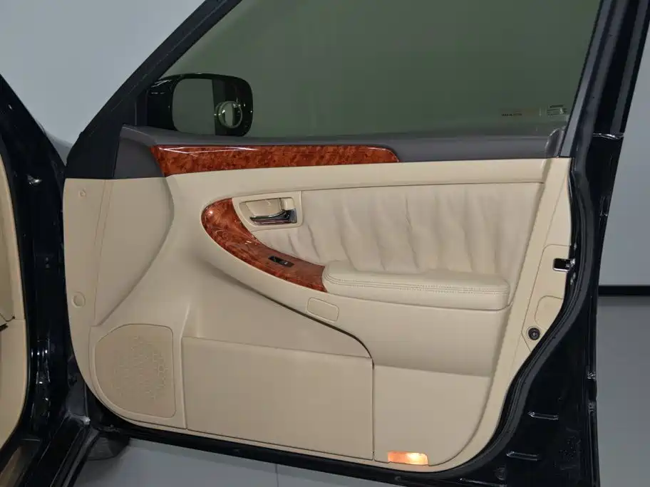 Toyota Crown 2006 2006 2.5L Royal Leather Edition