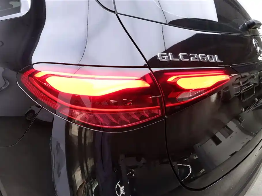 Mercedes-Benz GLC 2023 GLC 260 L 4MATIC Sport 5-seater фото 31
