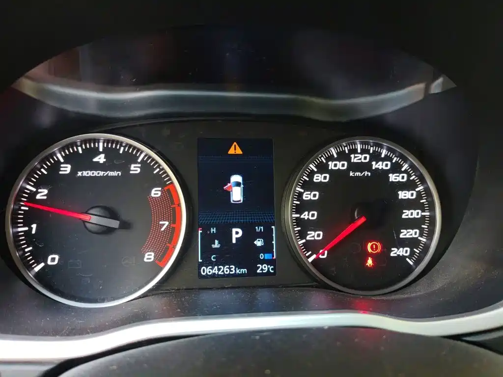 Фото 7 - Mitsubishi Eclipse Cross