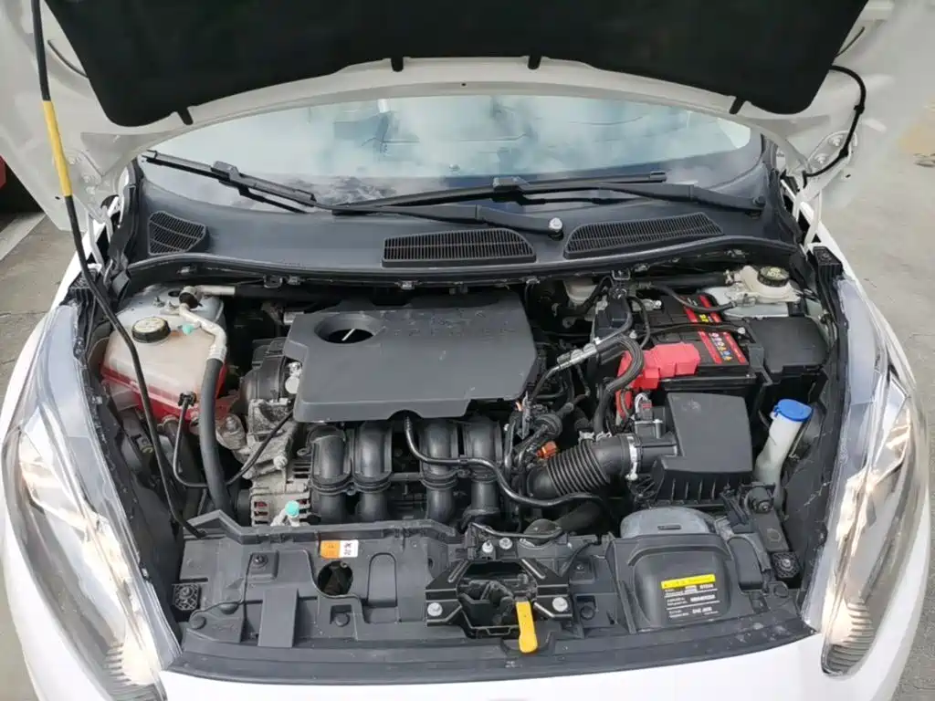 Ford Fiesta 2015 2013 Sedan 1.5L Automatic Fashion