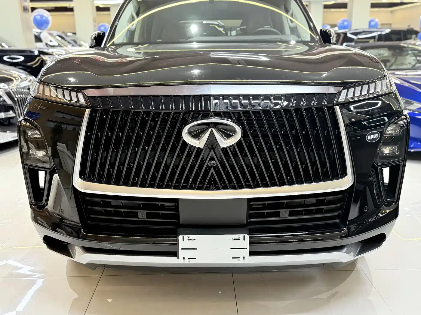Infiniti QX80 2025 Autograph фото 2