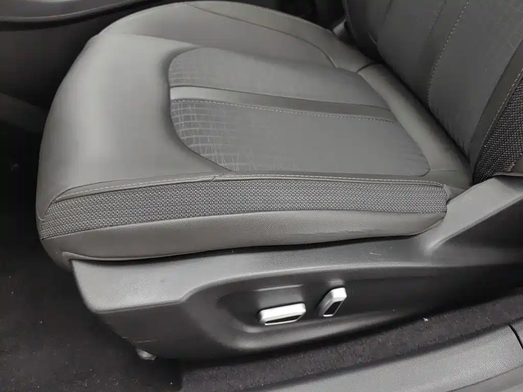Dongfeng Aeolus Yixuan 2020 2020 230T Automatic Cool Edition